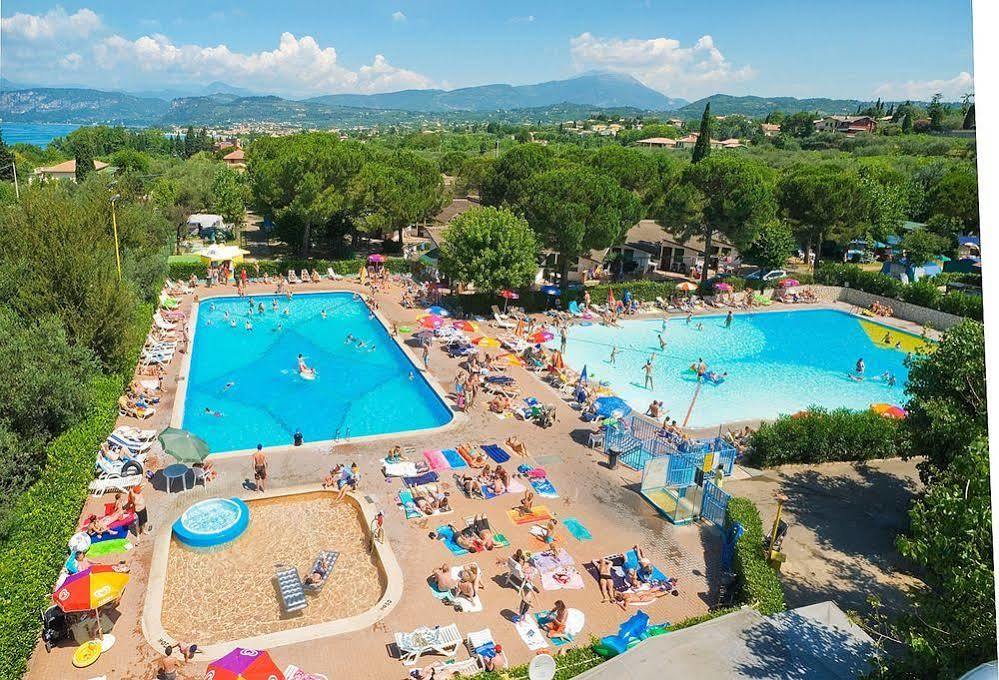 Happy Camp Mobile Homes In Camping Cisano San Vito Bardolino Exterior foto